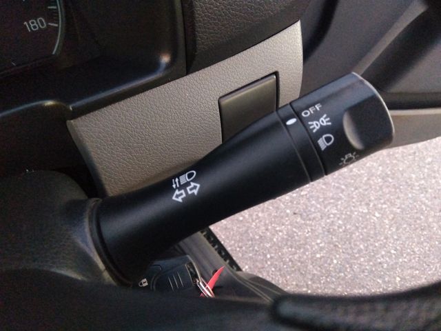 NISSAN NV350 CARAVAN 4WD 2013 Image 31