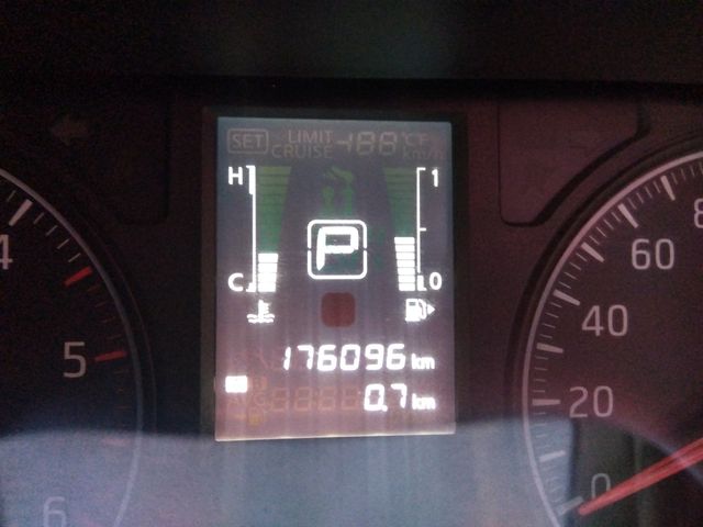 NISSAN NV350 CARAVAN 4WD 2013 Image 31