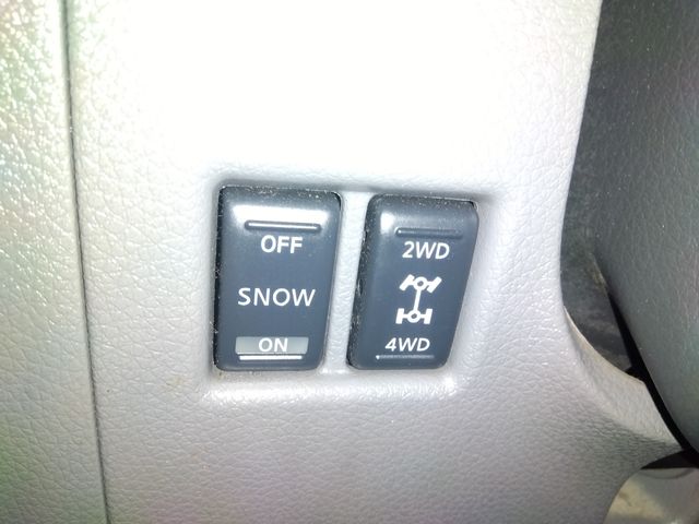 NISSAN NV350 CARAVAN 4WD 2013 Image 31