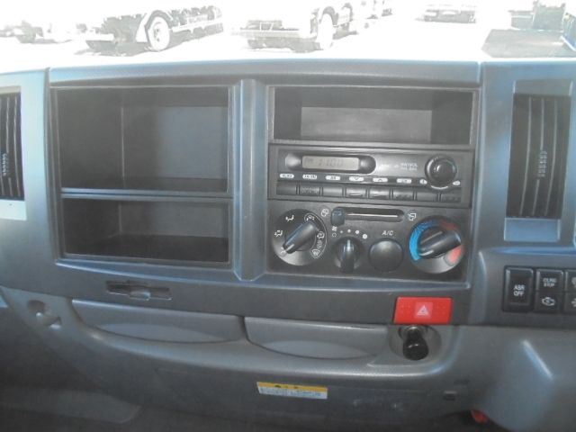 MAZDA TITAN 2010 Image 31