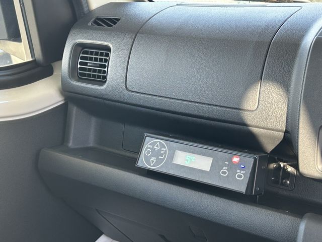 DAIHATSU HIJET TRUCK 4WD 2025 Image 31