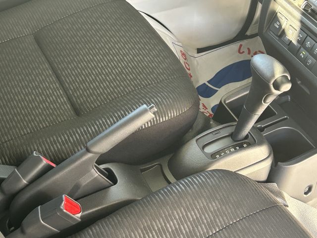 DAIHATSU HIJET TRUCK 4WD 2025 Image 31