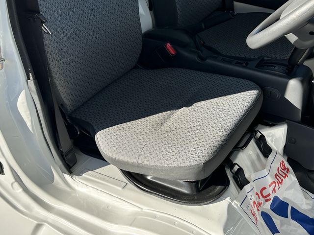 SUZUKI CARRY TRUCK 4WD 2019 Image 31