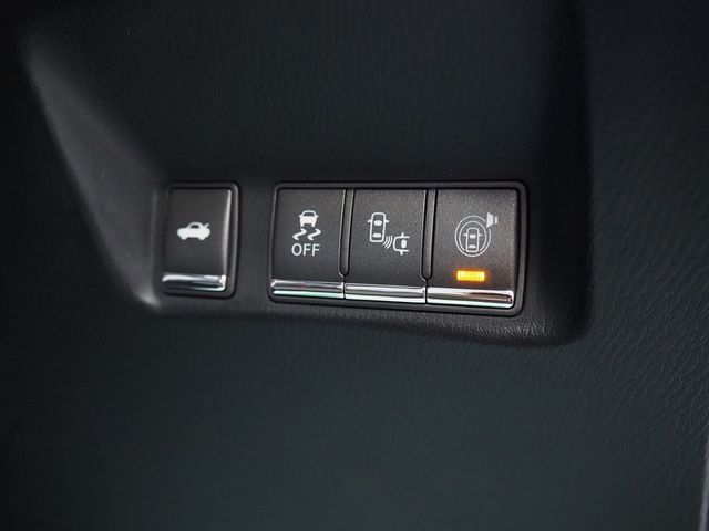 NISSAN FUGA HYBRID 2016 Image 31