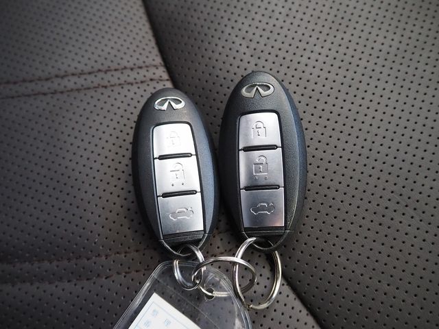 NISSAN FUGA HYBRID 2016 Image 31