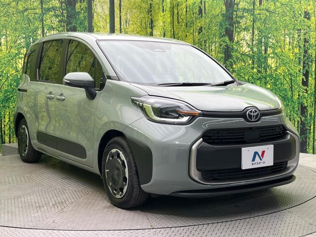 TOYOTA SIENTA HYBRID 2025 Image 31