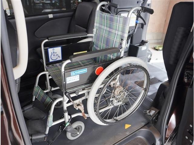 NISSAN SERENA  S-HYBRID 2021 Image 31