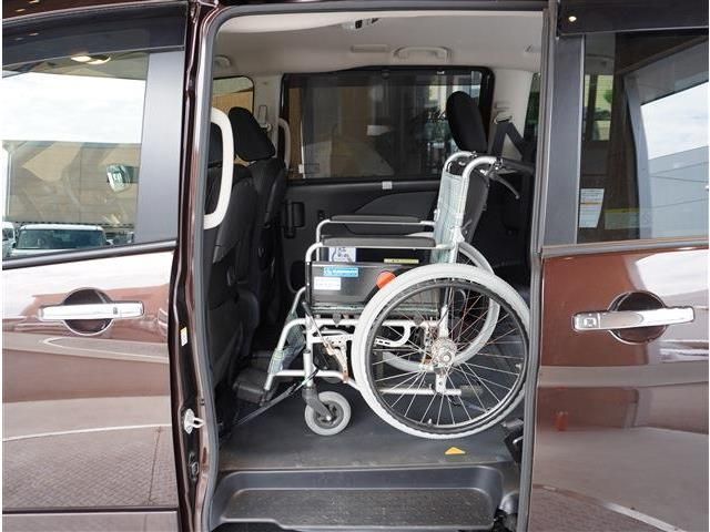 NISSAN SERENA  S-HYBRID 2021 Image 31