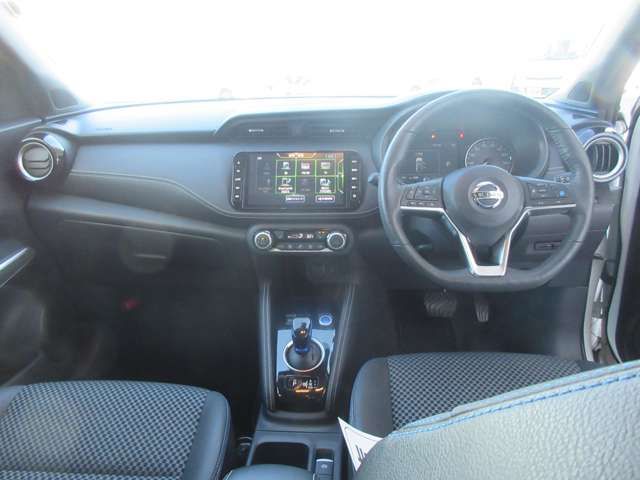 NISSAN KICKS 2020 Image 31