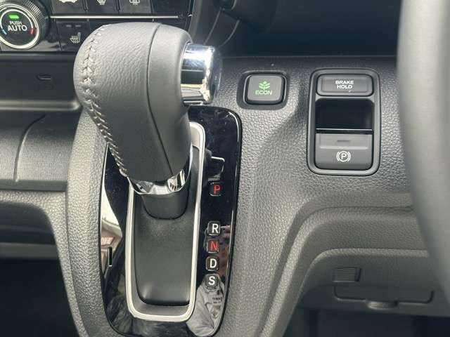 HONDA N-WGN CUSTOM 2025 Image 31