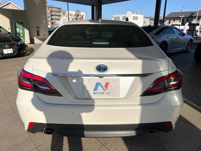 TOYOTA CROWN SEDAN HYBRID 2018 Image 31