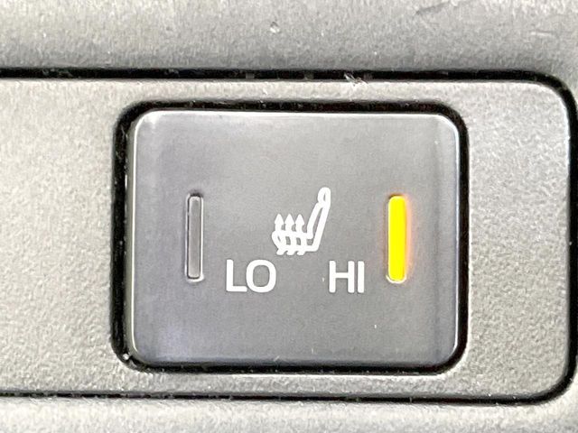 TOYOTA PRIUS 2020 Image 31