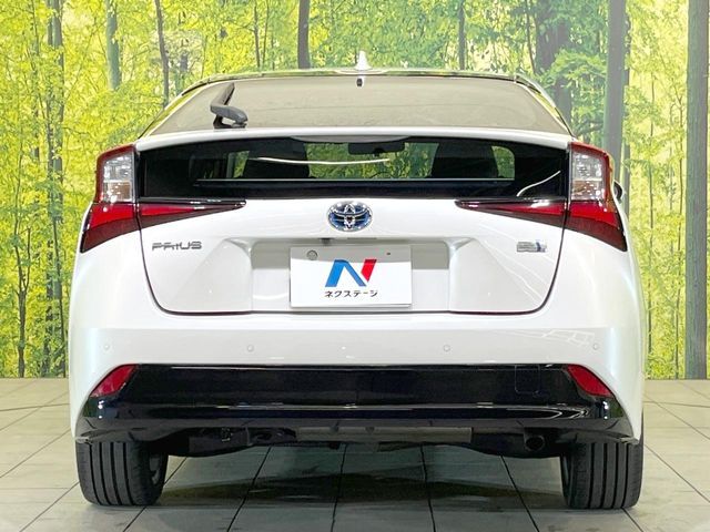 TOYOTA PRIUS 2020 Image 31