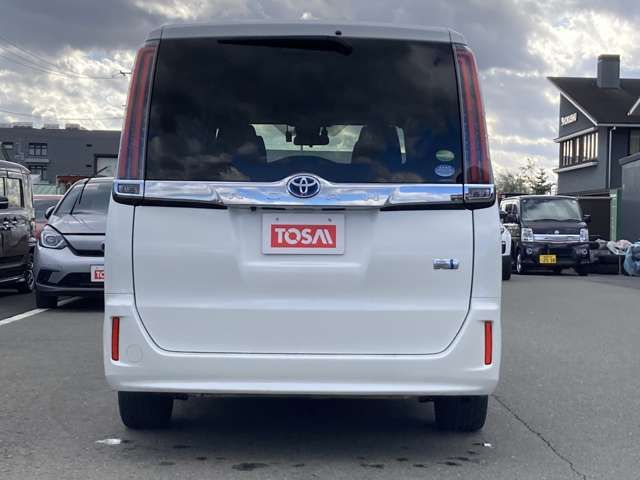 TOYOTA NOAH HYBRID 2017 Image 31