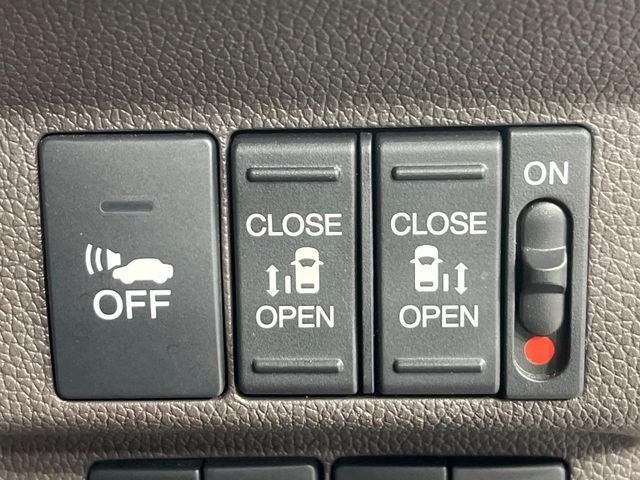 HONDA FREED HYBRID 4WD 2018 Image 31