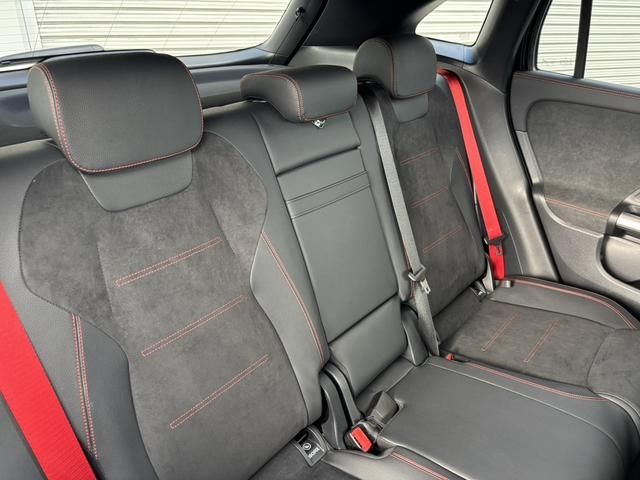 MERCEDES BENZ MERCEDES AMG GLA CLA 2025 Image 31