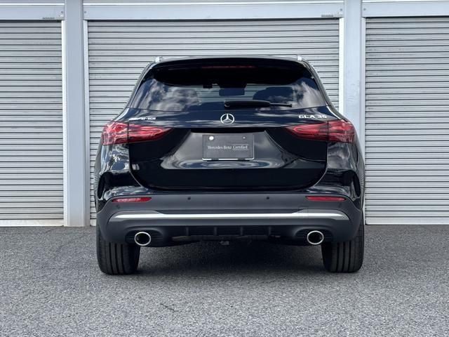 MERCEDES BENZ MERCEDES AMG GLA CLA 2025 Image 31