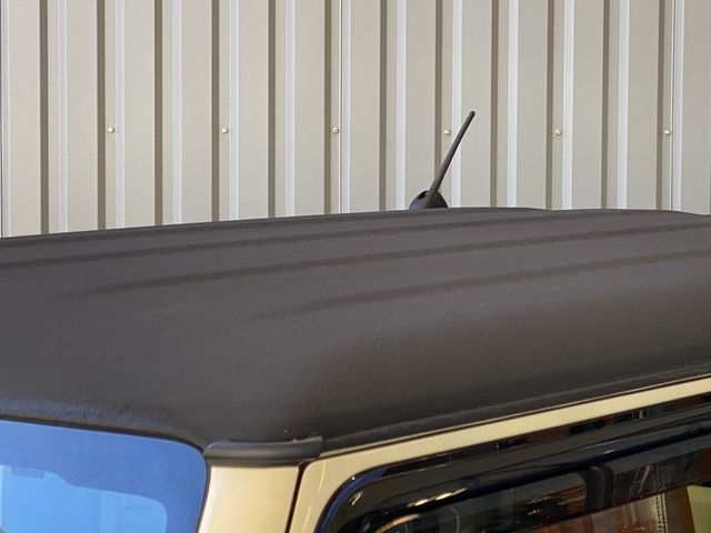 SUZUKI JIMNY 4WD 2023 Image 31