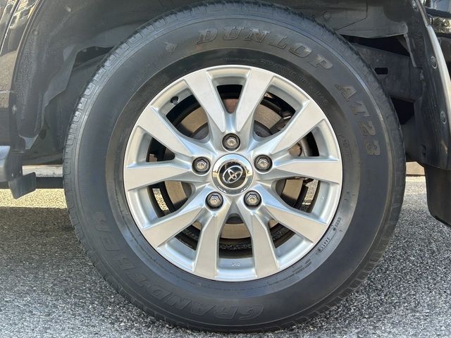 TOYOTA LANDCRUISER WAGON 2015 Image 31