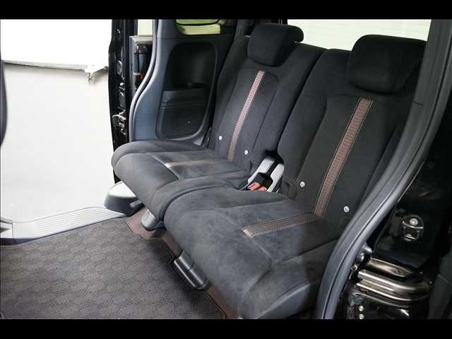 HONDA N BOX CUSTOM 2018 Image 31