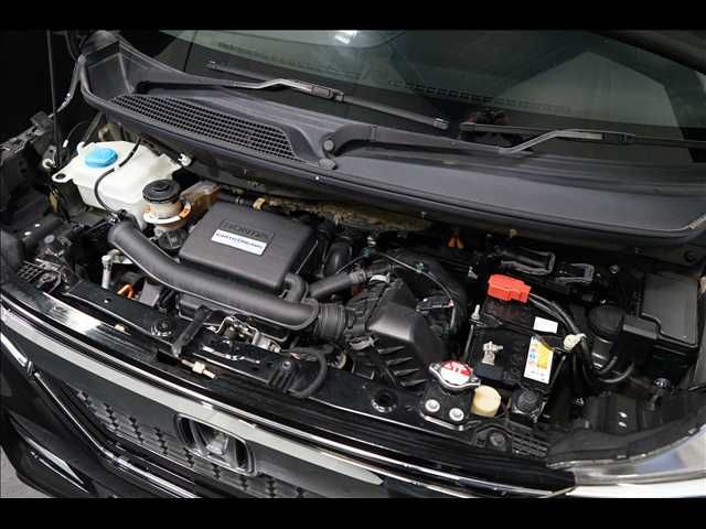 HONDA N BOX CUSTOM 2018 Image 31