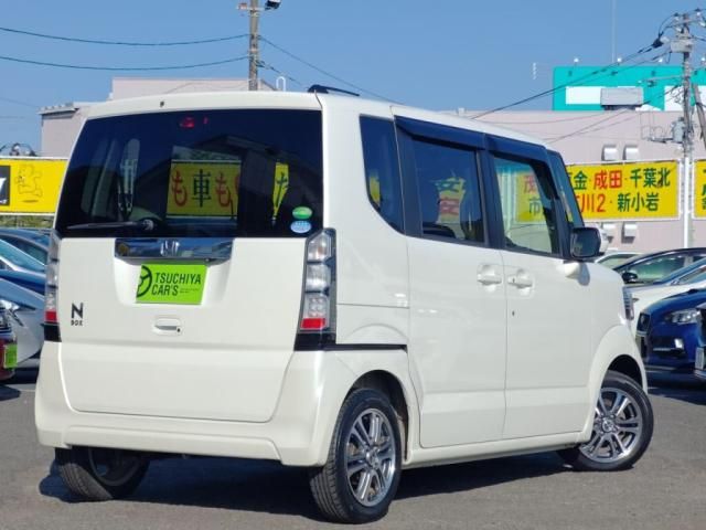 HONDA N BOX 2014 Image 31