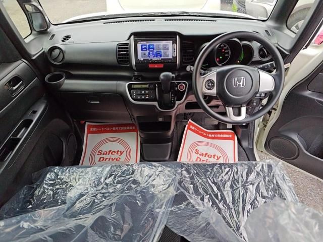 HONDA N BOX 2014 Image 31