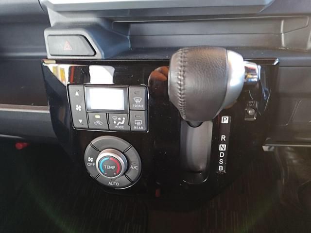 TOYOTA PIXIS MEGA 2021 Image 31