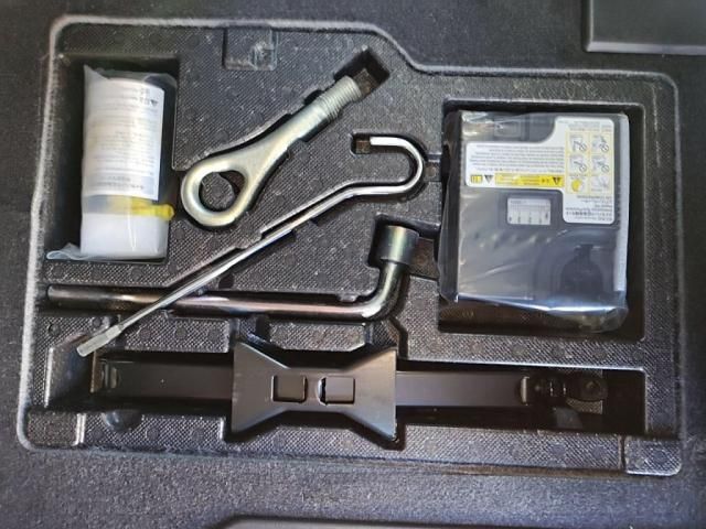 TOYOTA PIXIS MEGA 2021 Image 31