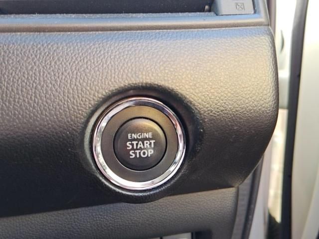 SUZUKI SWIFT 2018 Image 31