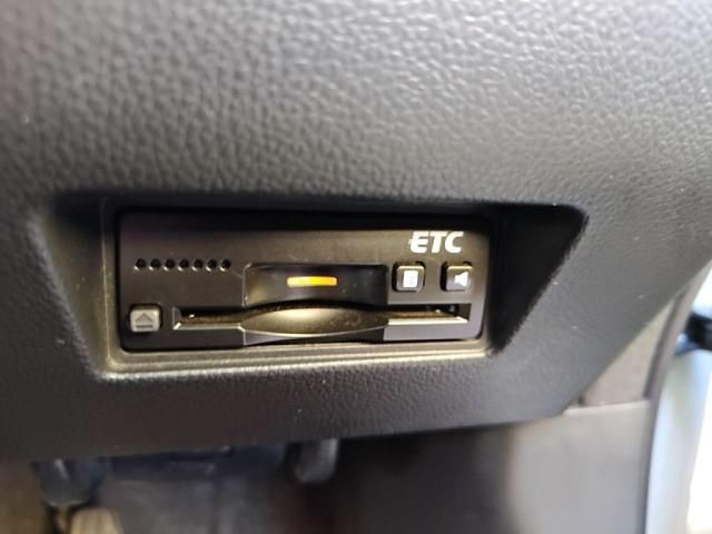 SUZUKI SWIFT 2018 Image 31