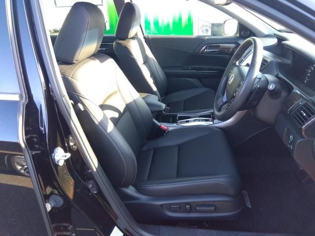 HONDA ACCORD HYBRID 2018 Image 31