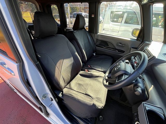 DAIHATSU TANTO CUSTOM 2019 Image 31