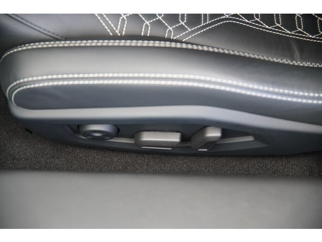 LAMBORGHINI HURACAN 2020 Image 31