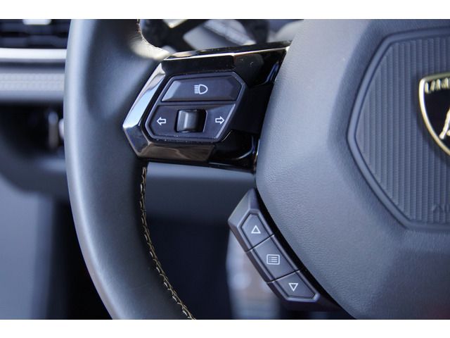 LAMBORGHINI HURACAN 2020 Image 31