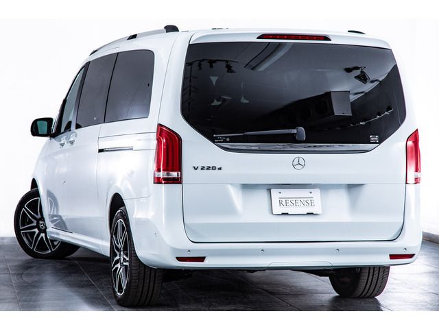 MERCEDES BENZ V CLAS 2022 Image 31