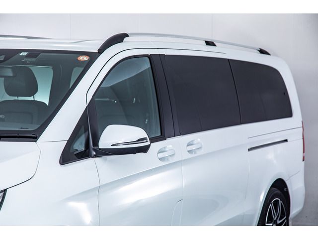 MERCEDES BENZ V CLAS 2022 Image 31