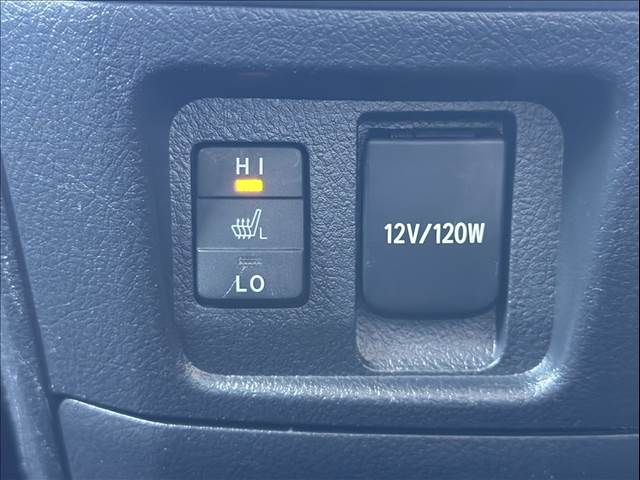 TOYOTA VELLFIRE 2013 Image 31