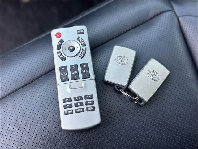 TOYOTA VELLFIRE 2013 Image 31