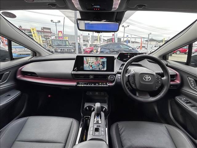 TOYOTA PRIUS PHV 2023 Image 31