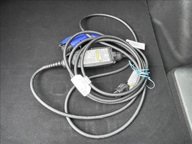 TOYOTA PRIUS PHV 2023 Image 31