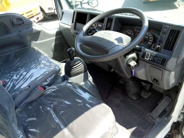 ISUZU  2018 Image 31