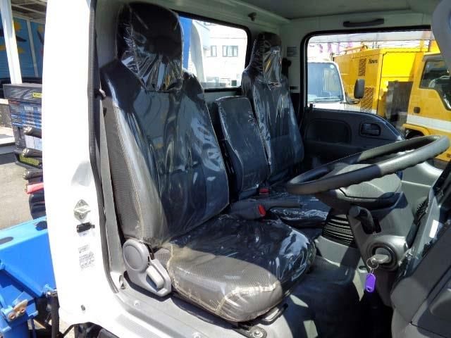 ISUZU  2018 Image 31