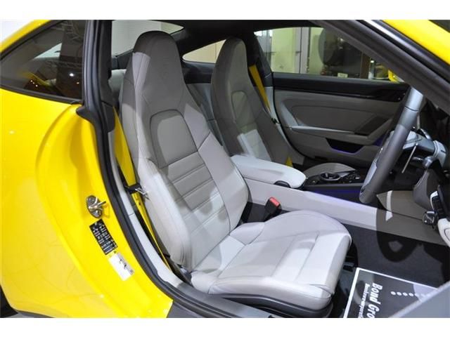 PORSCHE 911 2022 Image 31