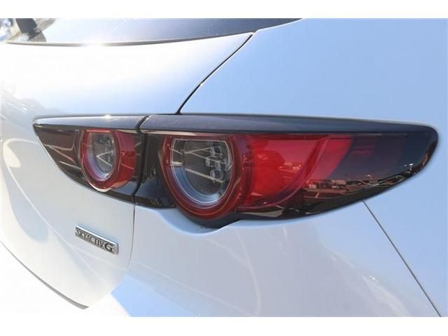 MAZDA 3 FASTBACK 2019 Image 31