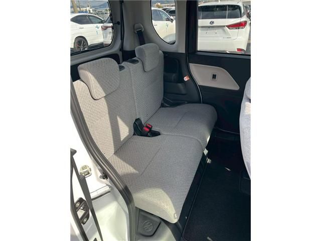 DAIHATSU TANTO 2022 Image 31