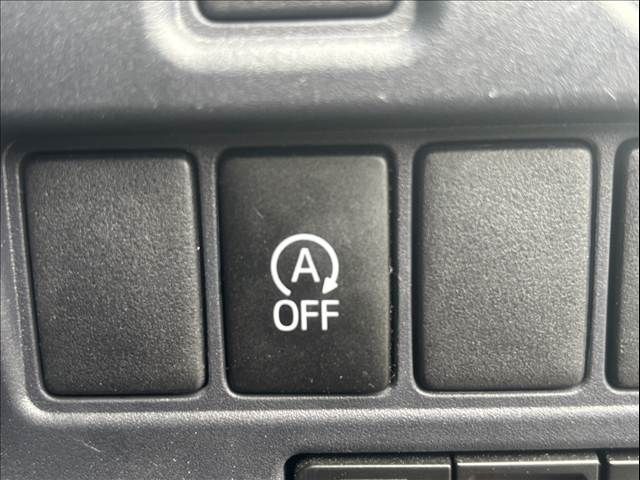 TOYOTA VOXY 2014 Image 31