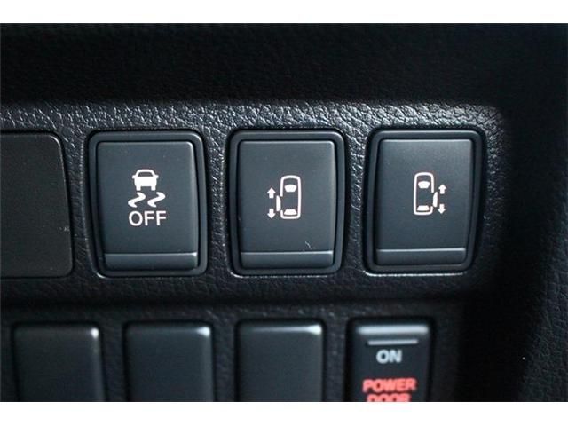 NISSAN ELGRAND 2020 Image 31