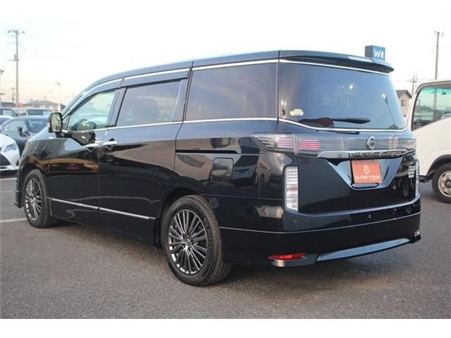 NISSAN ELGRAND 2020 Image 31