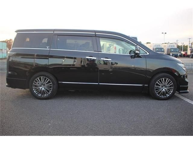 NISSAN ELGRAND 2020 Image 31